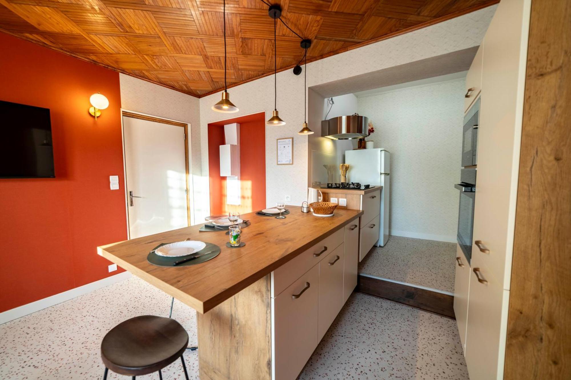 Appartement Cosy Au Coeur Du Village - Le Segala Montbazens Buitenkant foto