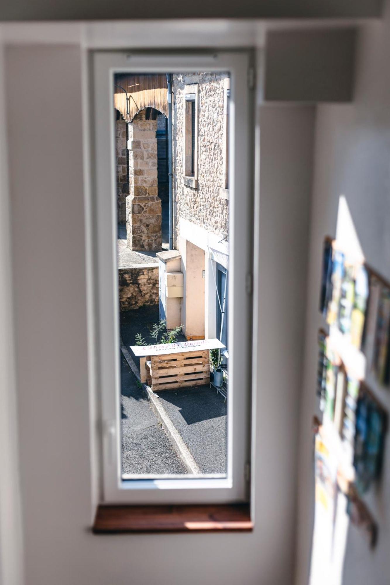 Appartement Cosy Au Coeur Du Village - Le Segala Montbazens Buitenkant foto
